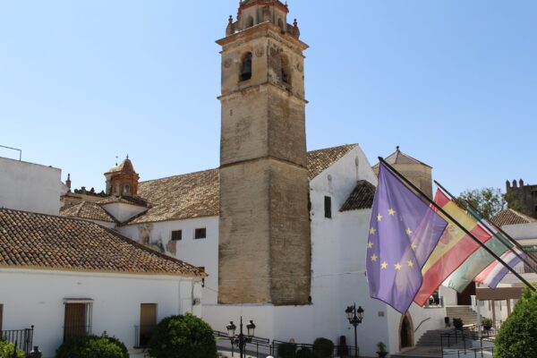 iglesia desde ayuntamiento